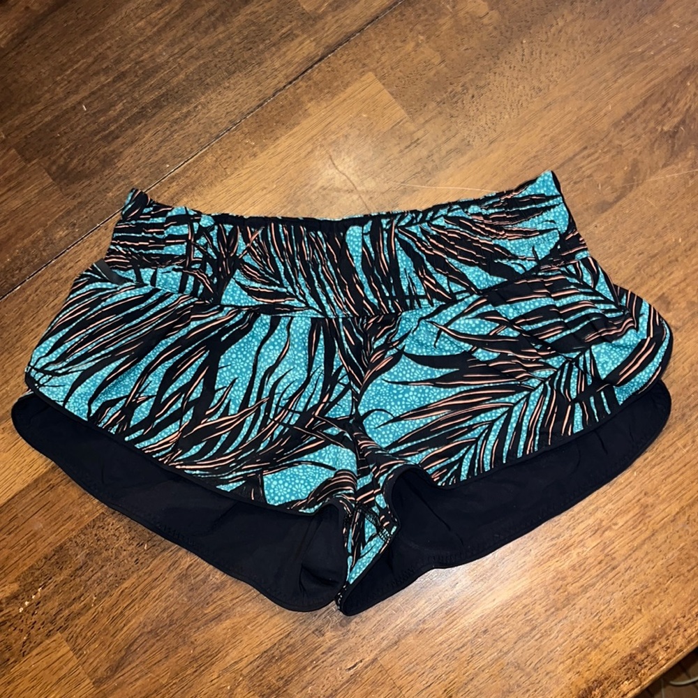 Lululemon Hotty Hot Shorts